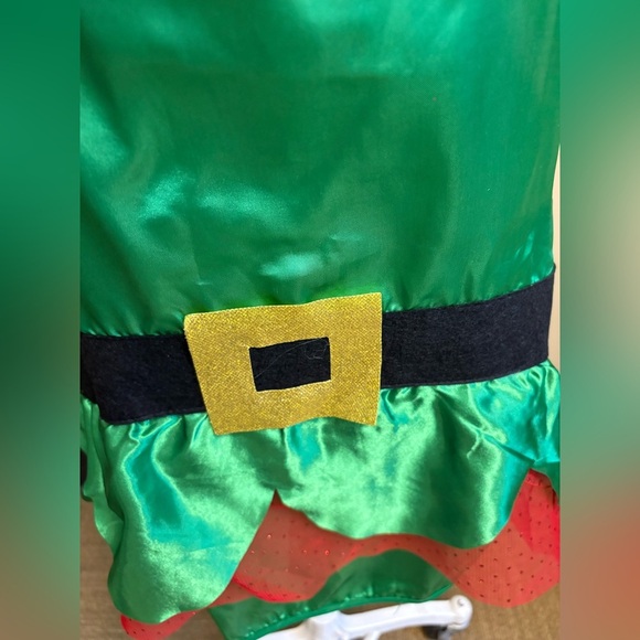 Green Satin Apron with Gold Buckle black belt women's sizes S-L - Picture 2 of 4